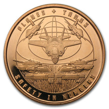 Cargar imagen en el visor de la galería, 1 oz Copper Round - Planes and Tanks
