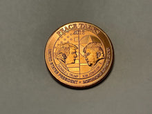Cargar imagen en el visor de la galería, 1 oz Copper Round - North Korea Peace Talks
